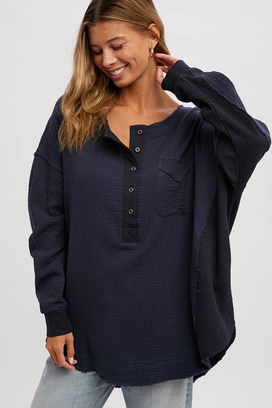 BUTTON UP HENLEY TUNIC: S/M / NAVY