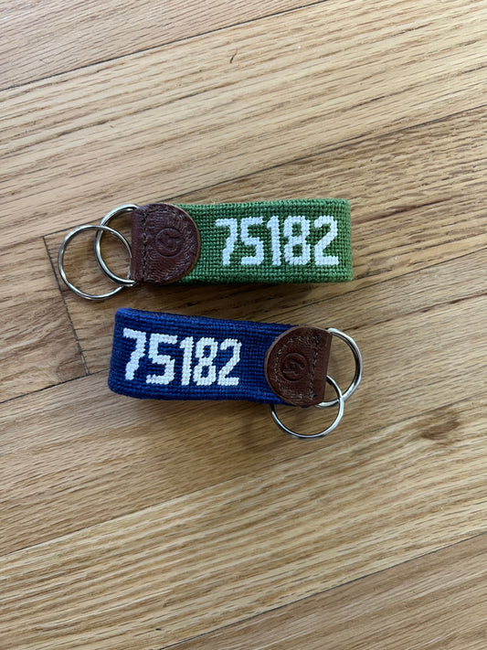 75182 Needlepoint Keychain