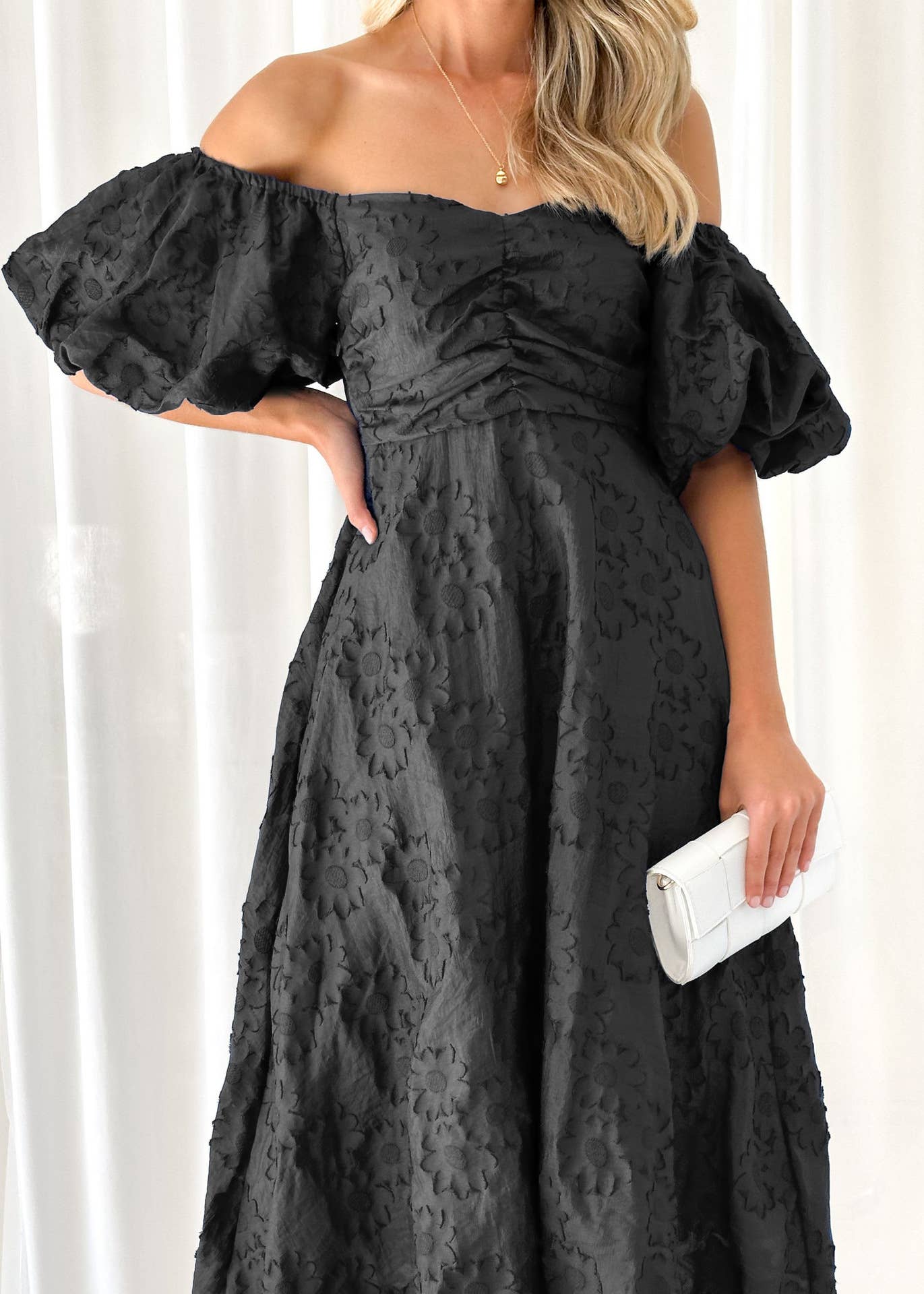 Off the shoulder puff sleeve floral jacquard swing dress: Black